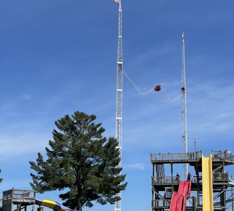 The Ultimate Rush Bungee Ride (Wisconsin&nbspDells,&nbspWI)